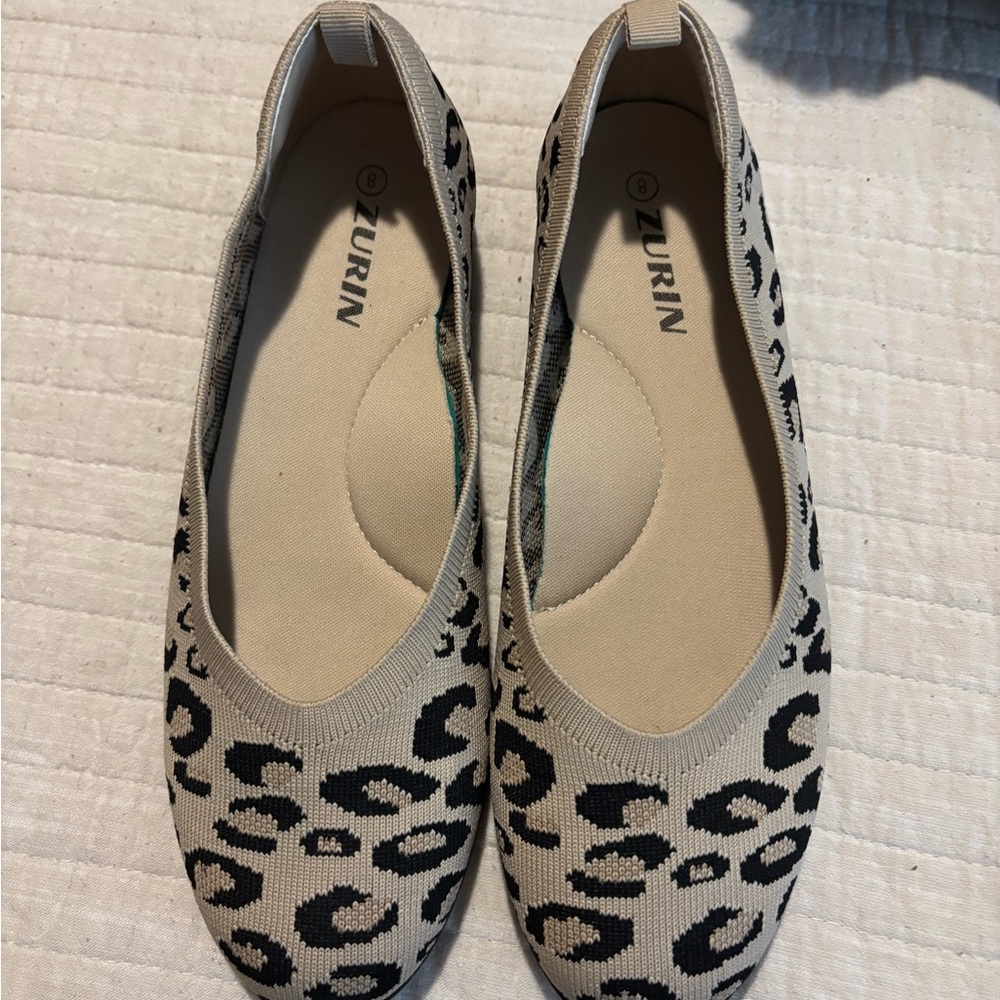 Women's Leopard Print Flats - Black and Cream